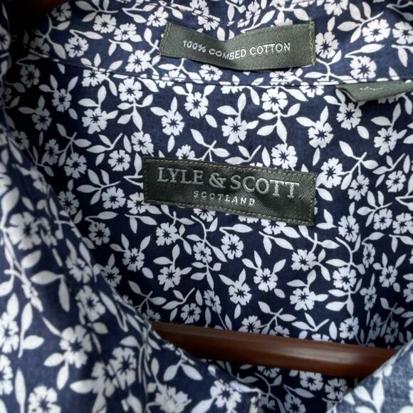 Lyle & Scot size L 100% cotton button front shirt. - Picture 5 of 7